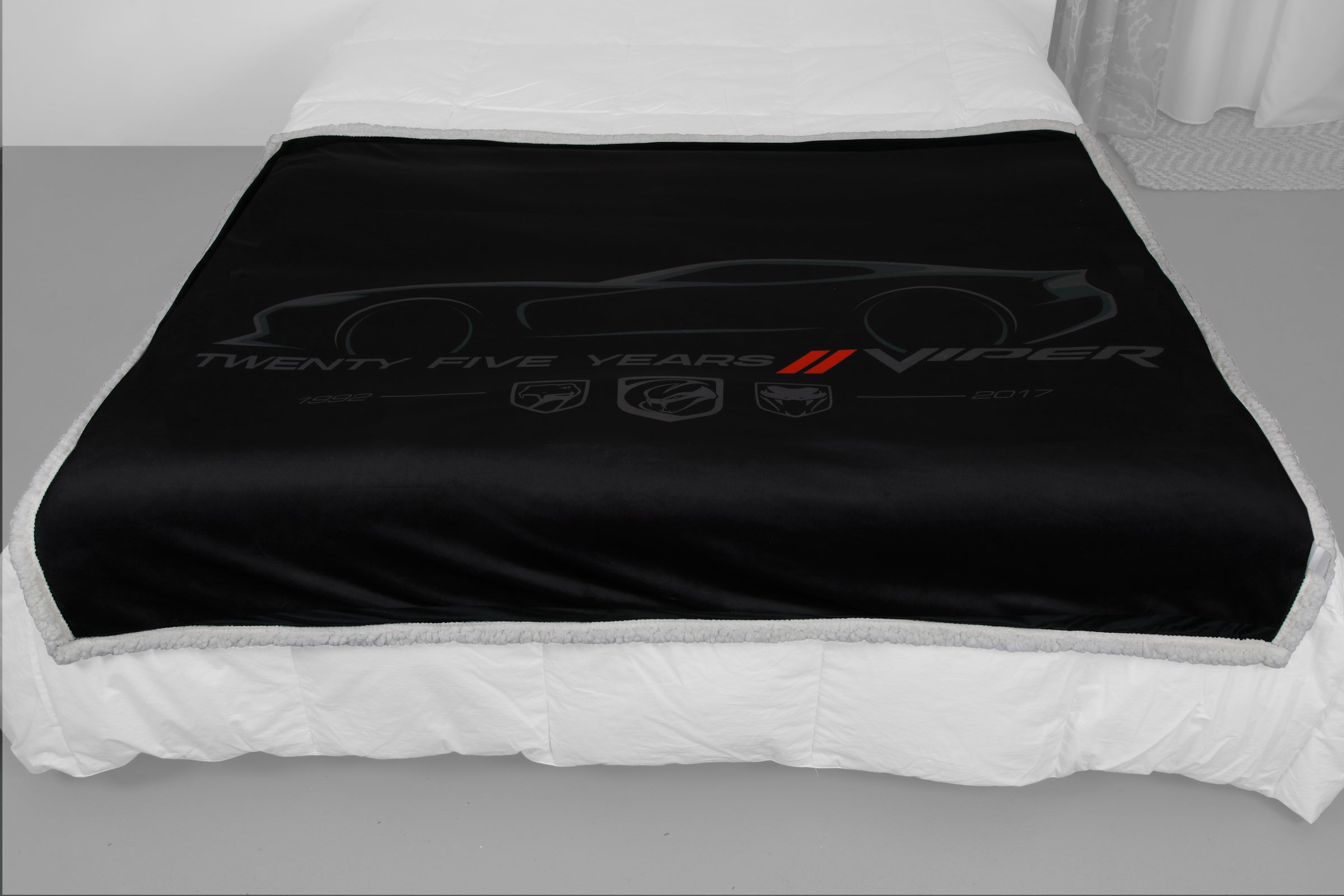 Dodge Viper 25 Years Sherpa Blanket