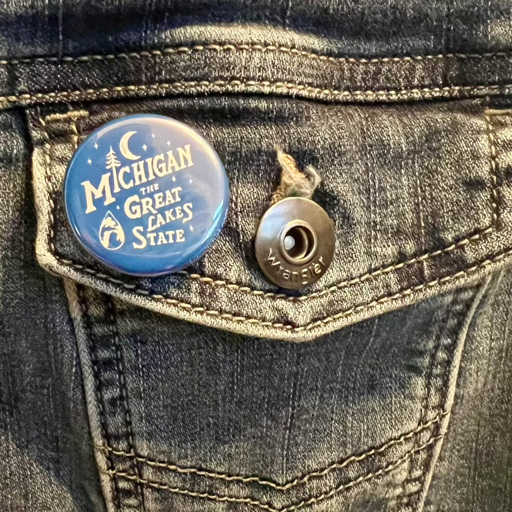 Button - Michigan Vintage Font