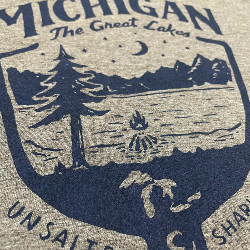 Mens Triblend Michigan Shield T-shirt (Grey)