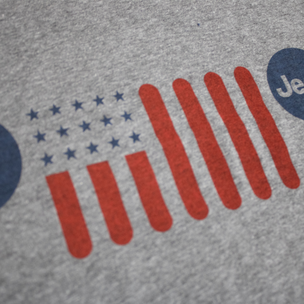 Mens T-Shirt - Jeep® Flag Grille