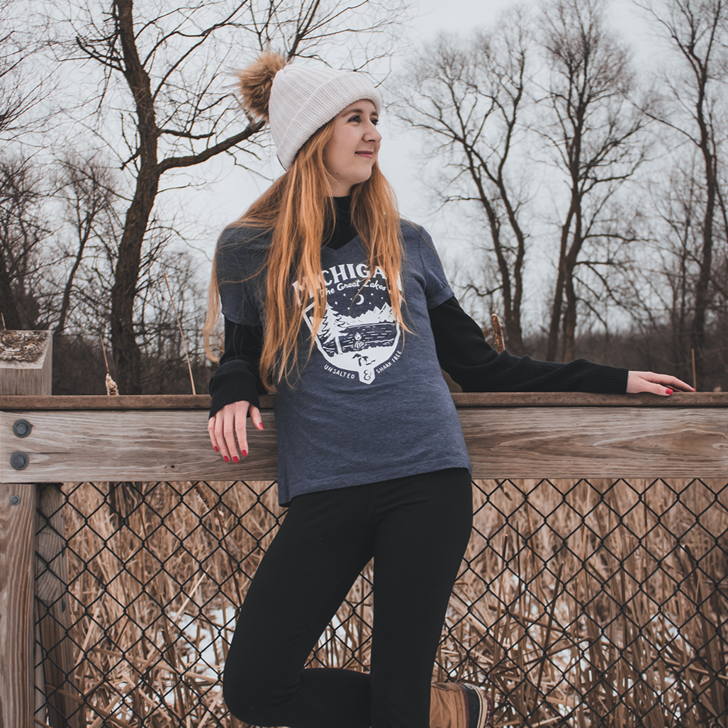 Ladies Relaxed V-neck Michigan Shield T-shirt - Heather Navy